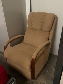 (Category: ) located in . Submitted by eeles (Listing ID 1461089714, Image 1). Description: .