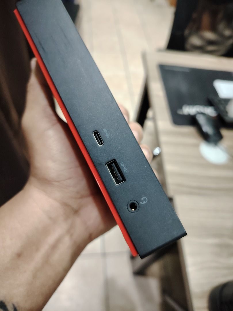LENOVO THINKPAD DOCK 40AY (Category: Laptops & Notebooks) located in Caloocan City. Submitted by pherxtotz (Listing ID 1460958796, Image 3). Description: .