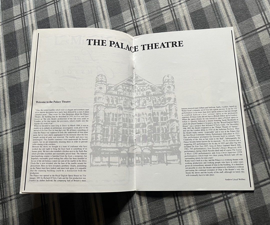 Les Misérables Theatre Programs (Category: Magazines) located in Marikina City. Submitted by dongv70 (Listing ID 1460973692, Image 3). Description: Vintage Souvenir Theatre Programme from the original London West End production of Les Misérables at the Palace Theatre. ₱1200.00 + Shipping.