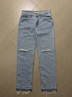(Category: ) located in . Submitted by re_sell01 (Listing ID 1461073581, Image 1). Description: .