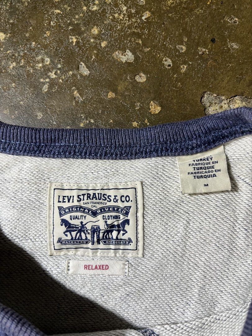 Levi’Strauss&co. (Category: Coats, Jackets and Outerwear) located in Angeles City. Submitted by sothriftzz (Listing ID 1461073737, Image 3). Description: .