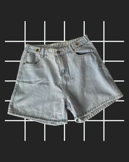 (Category: ) located in . Submitted by 2.nthral (Listing ID 1461060656, Image 1). Description: .