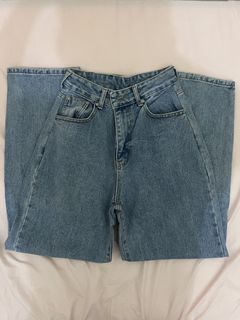 (Category: ) located in . Submitted by coles.collection (Listing ID 1461065799, Image 1). Description: .