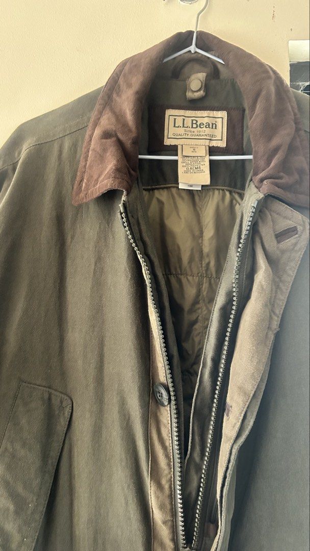 L.L. Bean Lined Field Coat (Category: Coats, Jackets and Outerwear) located in Lubao. Submitted by wtp_archive (Listing ID 1460952725, Image 2). Description: Small on tag Dimes: 21.5 x 35 no hidden issue.