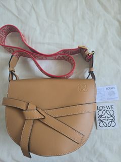 （分類：）位於 。 由 kyvch 提交（商品編號 1460934819，圖片 1）。簡介： 。