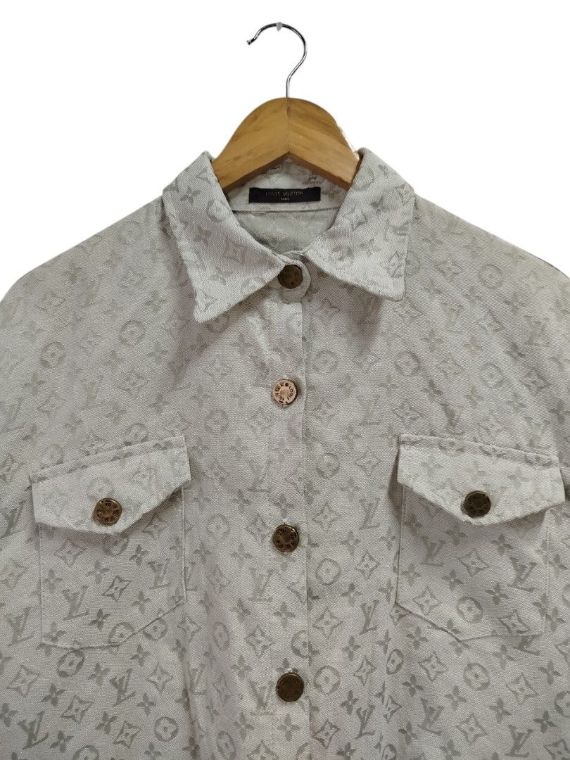 LOUIS VUITTON MONOGRAM DENIM JACKET (Category: Coats, Jackets and Outerwear) located in Bayombong. Submitted by Gentlemans_ClosEt (Listing ID 1460925639, Image 2). Description: LOUIS VUITTON MONOGRAM DENIM JACKET SIZE: XLARGE ON TAG DIMES: W24 X L27 BACK L29 EXCELLENT CONDITION NO ISSUE.