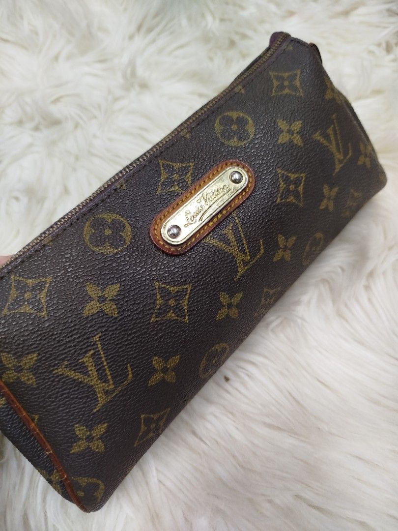 LOUIS VUITTON MONOGRAM EVA SHOULDER BAG (Category: Luxury Bags & Wallets) located in Bayombong. Submitted by Gentlemans_ClosEt (Listing ID 1460950036, Image 2). Description: LOUIS VUITTON MONOGRAM EVA SHOULDER BAG RANK AB EXCELLENT CONDITION ISSUE MINIMAL LOOSE STITCH MISSING SLING SELF AUTHENTICATE PLS..
