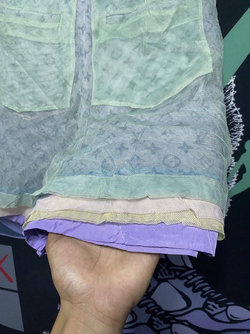 LOUIS VUITTON MULTI COLOR MONOGRAM SHORT💜 (Category: Shorts) located in Tabaco. Submitted by goodyshit.9 (Listing ID 1460976614, Image 3). Description: LOUIS VUITTON MULTI COLOR MONOGRAM SHORT💜 EXCELLENT CONDITION✅ NO ISSUE📌 COLOR RATE 9.8/10 WAIST 30 LENGHT 20 .