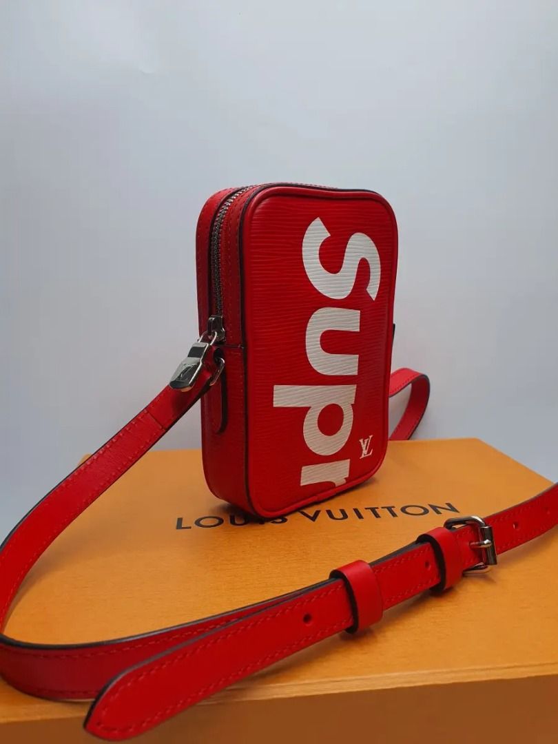 Louis Vuitton X Supreme Epi Danube Sling Bag (Category: Tshirts & Polo Shirts ) located in Manila. Submitted by aftermarketphilippines (Listing ID 1460997521, Image 3). Description: Louis Vuitton X Supreme Epi Danube Sling Bag Brandnew No issue Complete Price : 180,000 HMU Location : San Juan City.