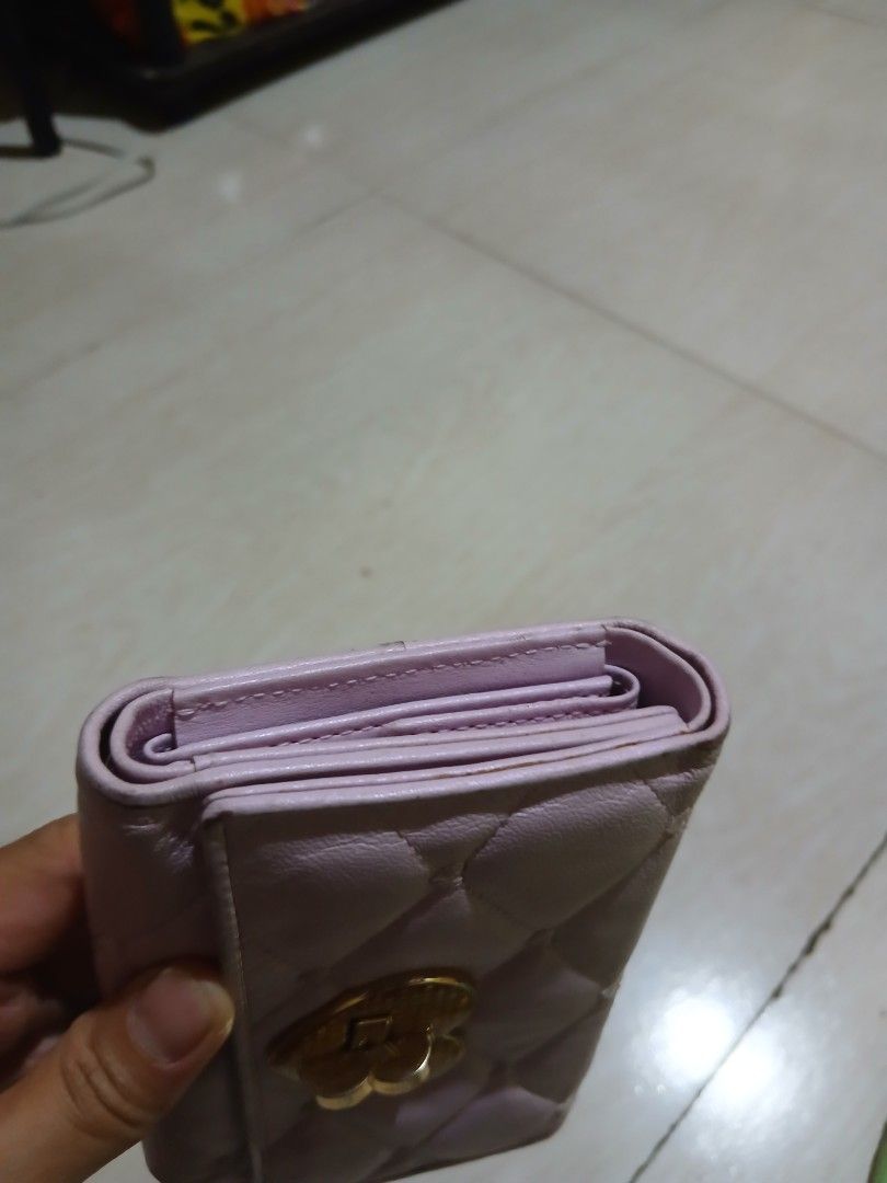 LOVCAT TRIFOLD WALLET LEATHER (Category: Wallets & Card holders) located in Bulacan. Submitted by assorted.items (Listing ID 1461043007, Image 3). Description: LOVCAT TRIFOLD WALLET LEATHER SLIGHTLY USE.