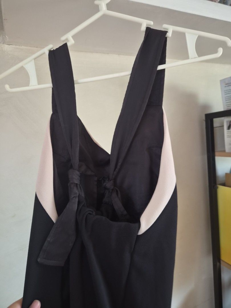 Low back, adjust strap Jumpsuit (Category: Jumpsuits) located in Bulacan. Submitted by iamolivia_p (Listing ID 1460988118, Image 2). Description: elastic fabric, can fit up to medium. With built-in foam L:35".