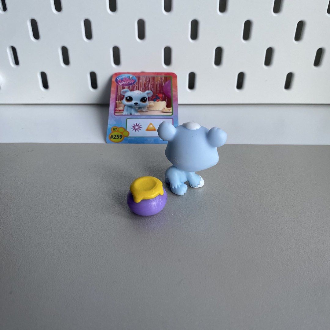 LPS Bear Cub (Category: Designer & Blind Box Toys) located in Binan City. Submitted by mbnviaj (Listing ID 1461017141, Image 2). Description: Original Littlest Pet Shop LPS Sweet Treats Set Barely used, only for display Bought from ToysRUs Can be negotiable 🎀 Payment First 🎀 Location: Biñan, Laguna & Katipunan, QC 🎀 Mode of Payment: GCash 🎀 Shipment: LBC or Lalamove.
