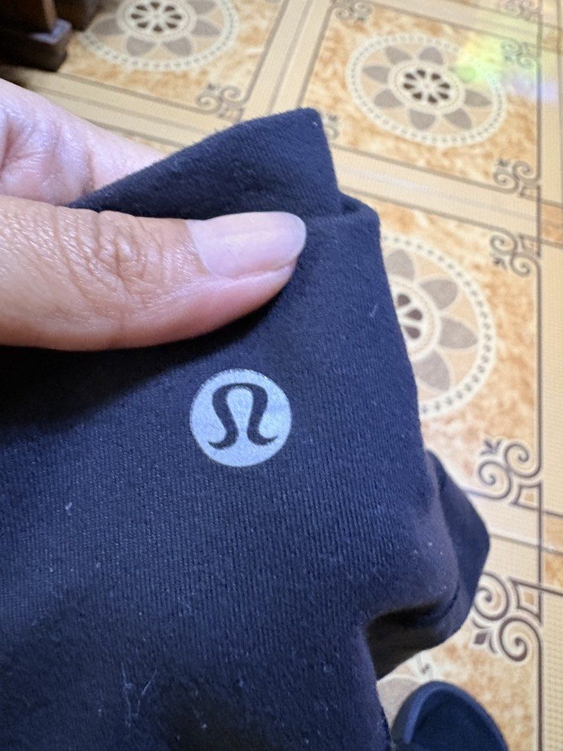 Lululemon (Category: Activewear) located in La Trinidad. Submitted by legit.ukayspot (Listing ID 1461024725, Image 3). Description: .