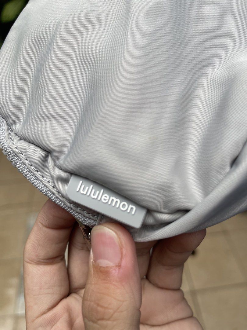Lululemon Belt Bag Gray (Category: Cross-body Bags) located in Marikina City. Submitted by caseydreyes (Listing ID 1461023629, Image 2). Description: - bought from the us! - guaranteed authentic.