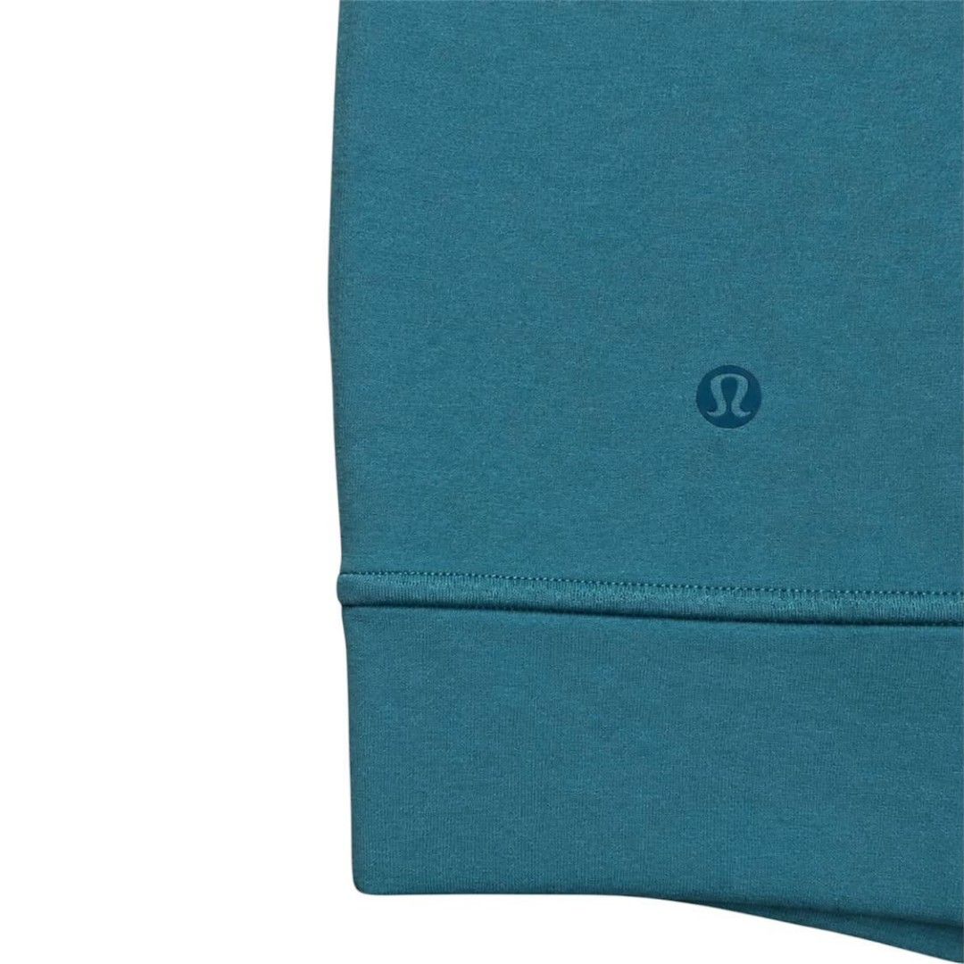 Lululemon Softstreme Hoodie (Category: Coats, Jackets and Outerwear) located in Taguig. Submitted by soyity (Listing ID 1460946590, Image 3). Description: Size 14 No Flaws 700 DISCLAIMER: We are not affiliated, associated, authorized, endorsed by, or in any way officially connected with the brands featured in this post. All brand names, logos, and trademarks are property of their respective owners. Items are sourced from thrift shop..