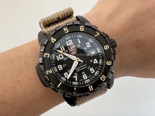 （分類：）位於 。 由 mv_watcheshk 提交（商品編號 1460938626，圖片 1）。簡介： 。