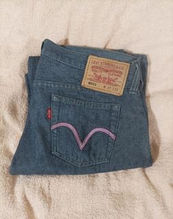 (Category: ) located in . Submitted by hong91919 (Listing ID 1461065114, Image 1). Description: .