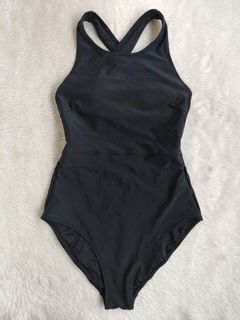 (Category: ) located in . Submitted by closetbykimkirsten (Listing ID 1460994870, Image 1). Description: .