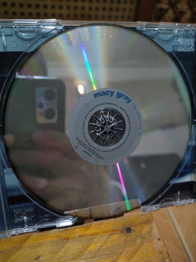 Macy Gray, On How Life Is - 1999 CD (Category: CDs & DVDs) located in Paranaque City. Submitted by jnthn.c (Listing ID 1461113222, Image 3). Description: fair.