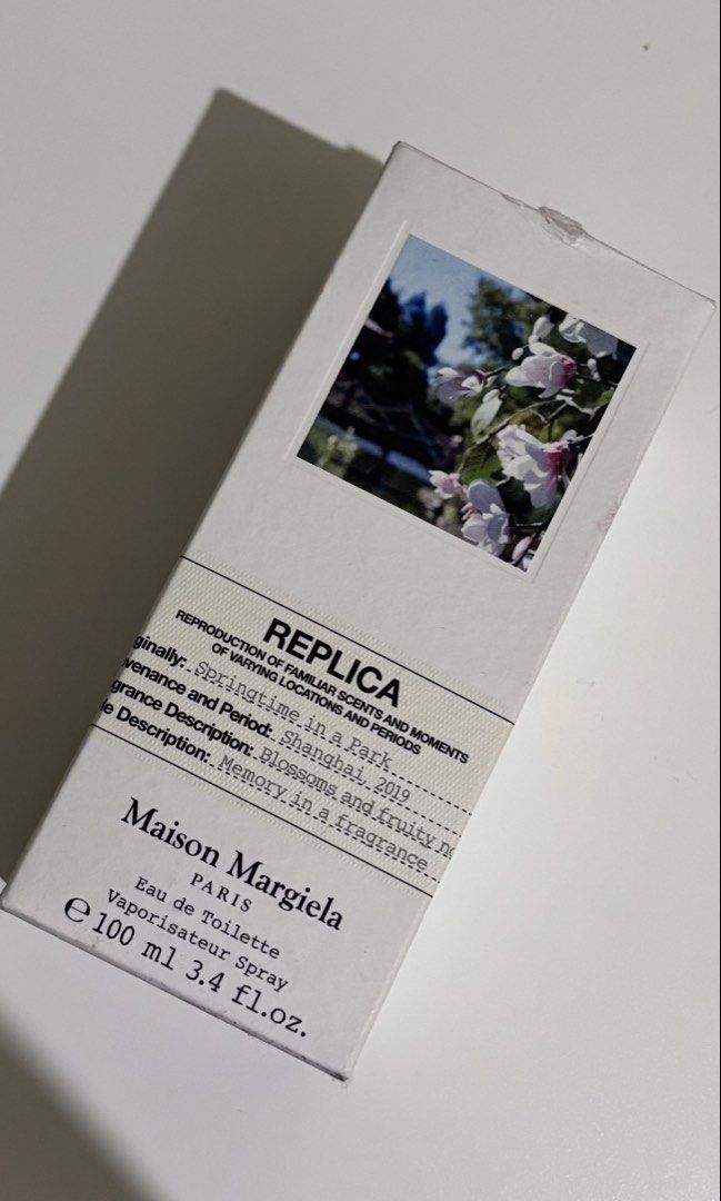 Maison Margiela Replica - Springtime in the Park (Category: Fragrance & Deodorants) located in Manila. Submitted by _maisonseconde (Listing ID 1461019422, Image 3). Description: ON HAND Maison Margiela Replica Springtime in the Park (Real and Authentic) * bought this in singapore 2025 * already faced out in the market *sprayed it only 3 times * there’s only few dmage on the box bc of storage scents/notes - Lily-of-the-Valley - Pear - Musk MOP - B