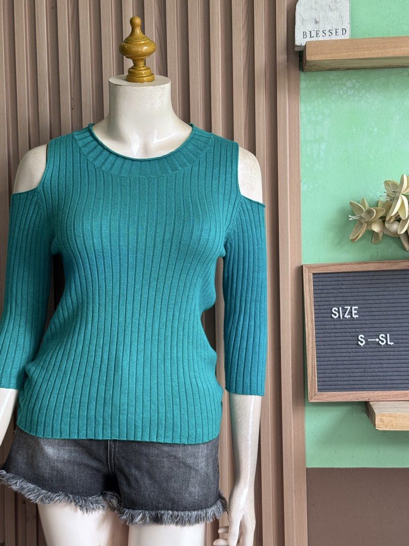 Maje knitted cold shoulder top (Category: Others Tops) located in Bayombong. Submitted by akmayo (Listing ID 1461006558, Image 2). Description: .