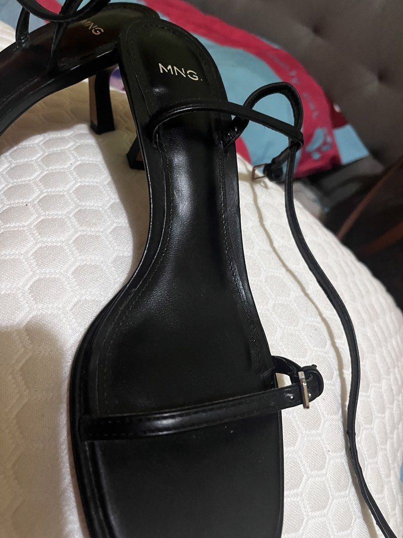 Mango Strap Heels (Category: Heels) located in Paranaque City. Submitted by maineshar19 (Listing ID 1461057797, Image 2). Description: .