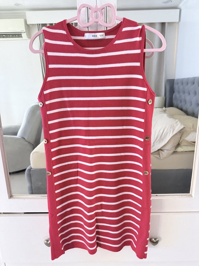 Mango Stripe Gold Button Dress (Category: Dresses) located in Cabanatuan. Submitted by iHeartZhoppe (Listing ID 1459813949, Image 2). Description: .