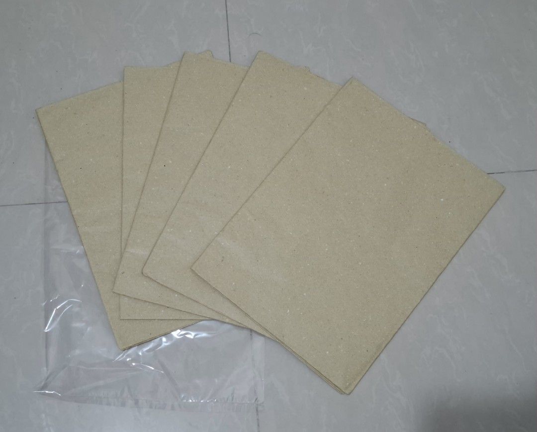 Manila paper per sheet (Category: Stationery & School Supplies) located in Quezon City. Submitted by bellemarketing (Listing ID 1460983697, Image 1). Description: manila paper for sale.
