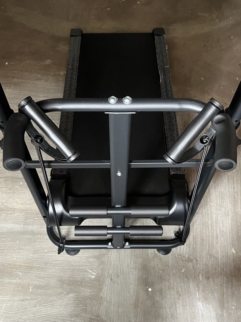 Manual Treadmill (Category: Cardio & Fitness Machines) located in San Jose del Monte. Submitted by prelovedbyzdl (Listing ID 1461037145, Image 3). Description: fs: Manual Treadmill (w/ twist waist & bluetooth speaker) 3.5k only good as new & no issue (negotiable) orig price 4.5k rfs: need to make space.