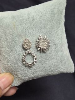 (Category: ) located in . Submitted by 000christina000 (Listing ID 1460950543, Image 1). Description: .