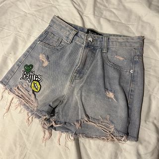 (Category: ) located in . Submitted by giometryyy (Listing ID 1461106292, Image 1). Description: .