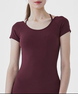 (Category: ) located in . Submitted by sb.thriftwear (Listing ID 1461073894, Image 1). Description: .