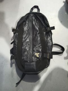 (Category: ) located in . Submitted by topan-pre-loved-st0re (Listing ID 1461077913, Image 1). Description: .