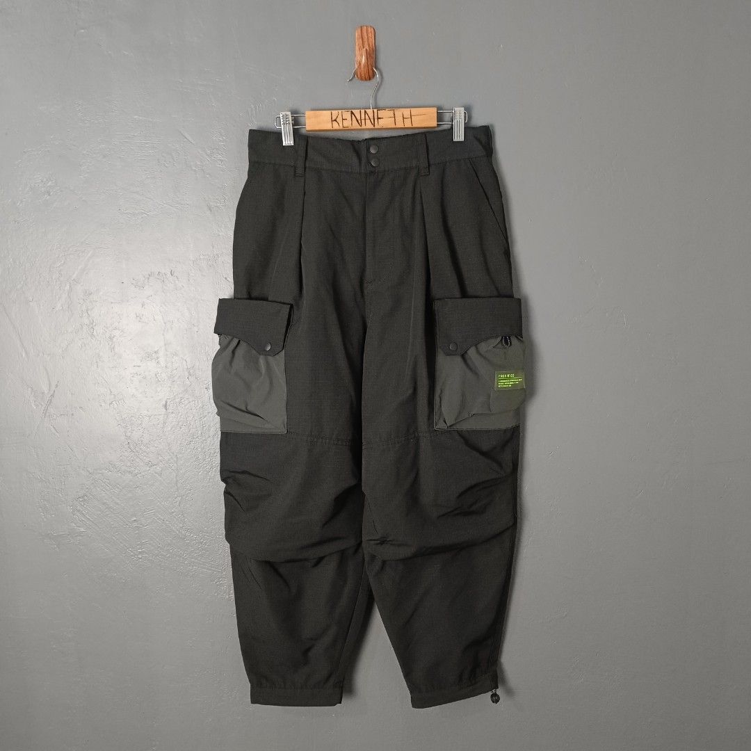 Men's - Ad-Lib - Pack n Go (Category: Trousers) located in Bacolod City. Submitted by drop.ph (Listing ID 1461083753, Image 2). Description: Ad-Lib - Pack n Go Cargo Pants Authentic *Fits 28-30 Length - 36, Leg Opening - 6 *Excellent *No Flaws *Price: 1,200php *Add SF if outside Bacolod City .