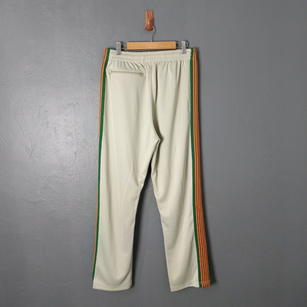 Men's - Needles x AIPL (Category: Joggers) located in Bacolod City. Submitted by drop.ph (Listing ID 1460996931, Image 3). Description: Needles x AIPL *Fits 32-34 Length - 40, Leg Opening - 8 *Excellent *No Flaws *Price: 2,000php *Add SF if outside Bacolod City.