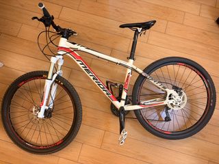 （分類：）位於 。 由 yamaha4v 提交（商品編號 1460974833，圖片 1）。簡介： 。