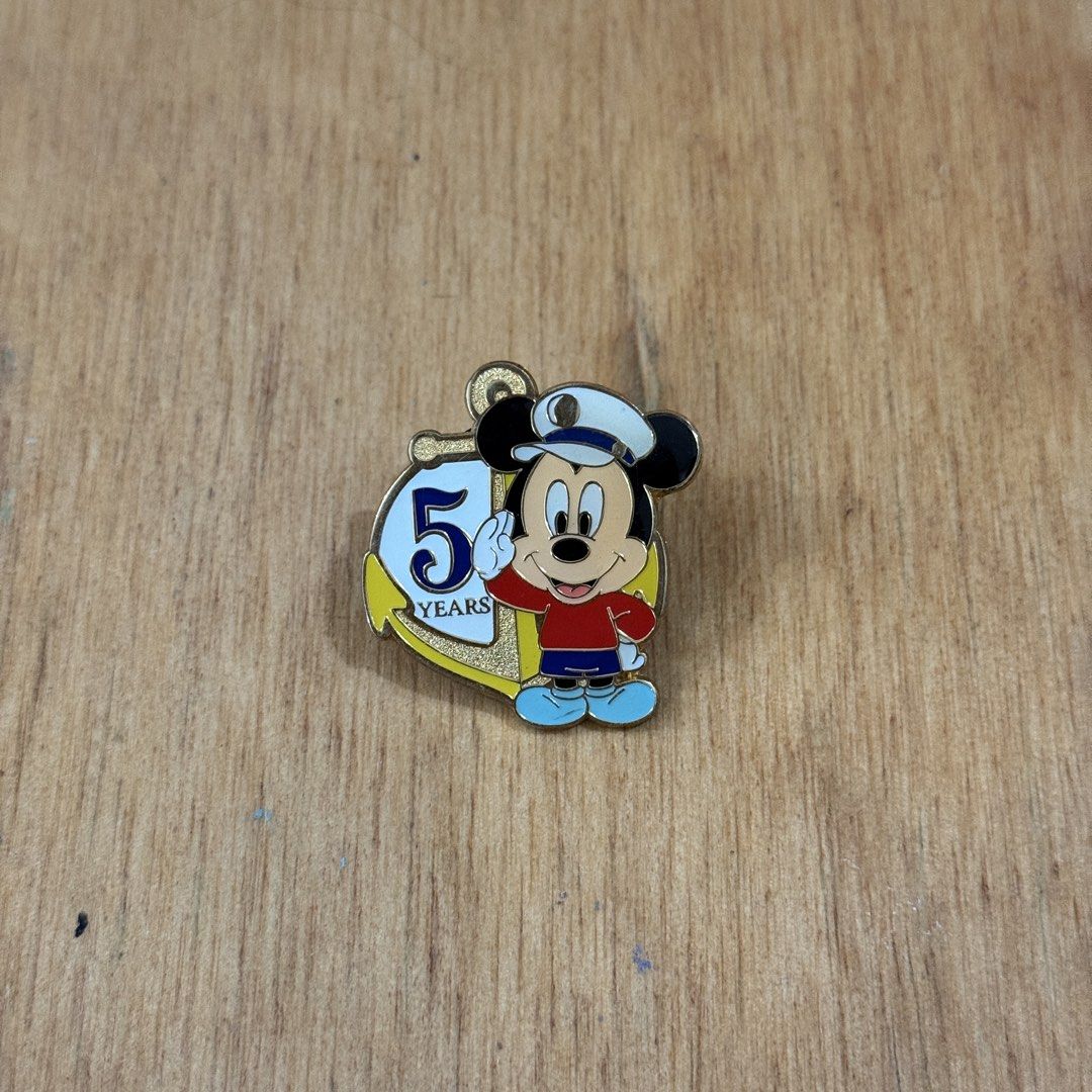 mickey mouse 5th anniversary disney pin (Category: Character Goods) located in Iba. Submitted by drewychewy (Listing ID 1461109499, Image 1). Description: rfs: decluttering mop: gcash | mod: j&t.