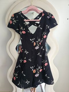 (Category: ) located in . Submitted by hellopreloved80 (Listing ID 1460994237, Image 1). Description: .