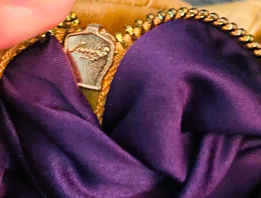 Miu Miu | purple lining | lampo underzip | first edition (Category: Luxury Bags & Wallets) located in Santa Rosa. Submitted by pure.lilyyy (Listing ID 1460965064, Image 2). Description: - Miu Miu handbag - Made with soft, gathered nappa leather - Features a braided handle - Rose gold hardware - Interior lined with purple satin - Classic Miu Miu design ‼️‼️PLEASE READ BEFORE BUYING‼️‼️ -THE BAG IS CUT LOCK, and has flaws.