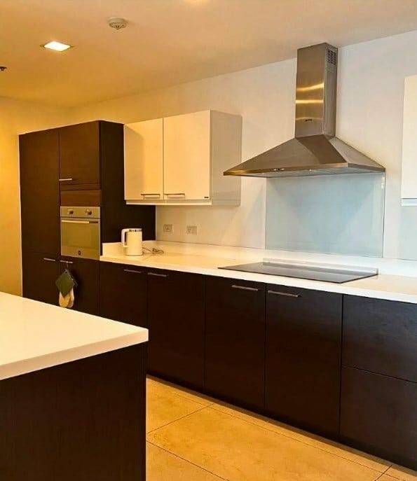 Modern 3BR Unit in The Suites, BGC (Category: Apartments & Condos) located in Manila. Submitted by realtorgracey (Listing ID 1460923472, Image 2). Description: ✨ The Suites BGC | Ayala Land Premier 📍 Prime BGC Location Experience spacious, sophisticated city living in this beautifully furnished 212 sqm residence, perfect for families, executives, or those who appreciate comfort and convenience. 🏡 Property Features: • 212 sqm floor area • 3 Bedr