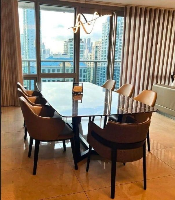 Modern 3BR Unit in The Suites, BGC (Category: Apartments & Condos) located in Manila. Submitted by realtorgracey (Listing ID 1460923472, Image 3). Description: ✨ The Suites BGC | Ayala Land Premier 📍 Prime BGC Location Experience spacious, sophisticated city living in this beautifully furnished 212 sqm residence, perfect for families, executives, or those who appreciate comfort and convenience. 🏡 Property Features: • 212 sqm floor area • 3 Bedr