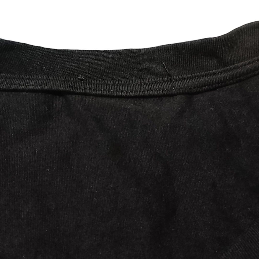 Moncler One-Piece Dress (Category: Luxury Apparel) located in Aliaga. Submitted by thriftkeizieee (Listing ID 1461056732, Image 3). Description: L:24 W:17.5 Issue:Cut Tag but excellent condition ✅ DM ME IF INTERESTED📩.