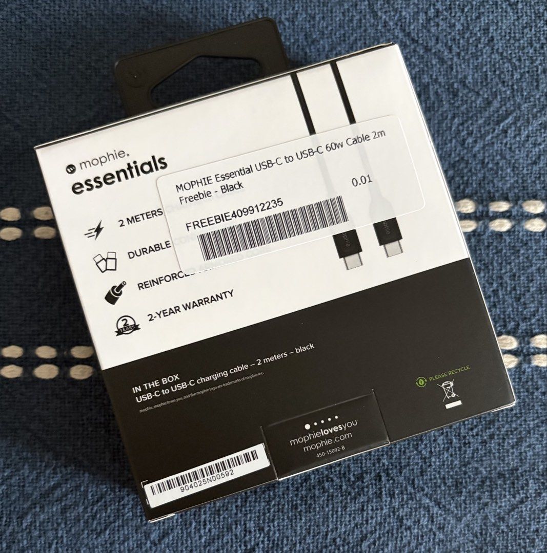 MOPHIE Essentials USB-C to USB-C 2m Charging Cable (Category: Chargers & Cables) located in Makati City. Submitted by mommy_mu (Listing ID 1460937693, Image 2). Description: Mophie Essentials USB-C to USB-C charging cable Brand: Mophie Length: 2 meters Color: Black BRAND NEW (sealed) P350.00 (negotiable) Shipping/delivery fee will depend on rate of courier/delivery provider to your location. See shipping/delivery options below. 🚩 No COD. Payment