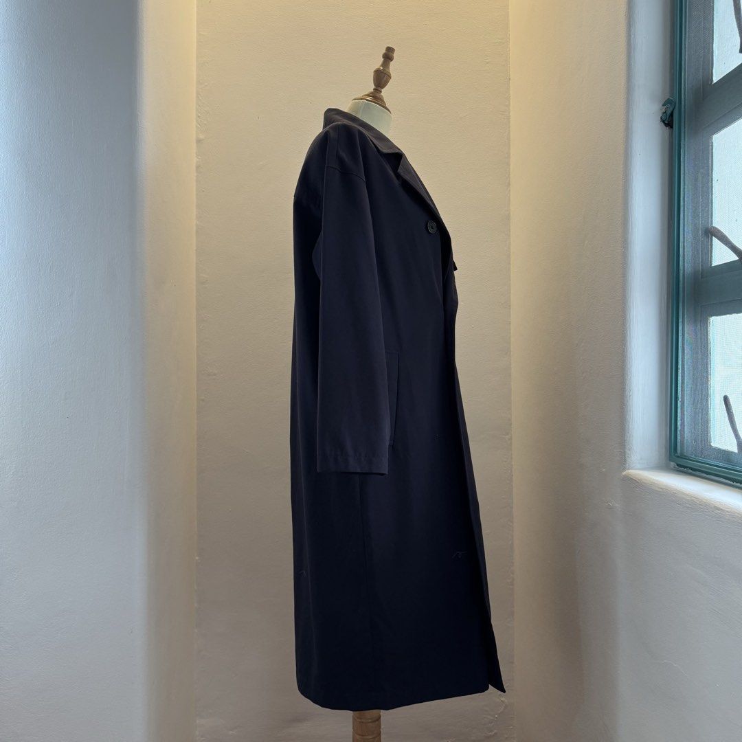 navy blue GU trench coat (Category: Coats, Jackets and Outerwear) located in Pasay City. Submitted by ultzen (Listing ID 1460937169, Image 3). Description: - navy blue trench coat from GU - size M fits up to XL - bought in japan - 10/10 condition - can be outermost layer but still keeps you warm on its own - rfs: decluttering mop: bpi / gcash / maribank mod: j&t / lbc / sdd (mnl).