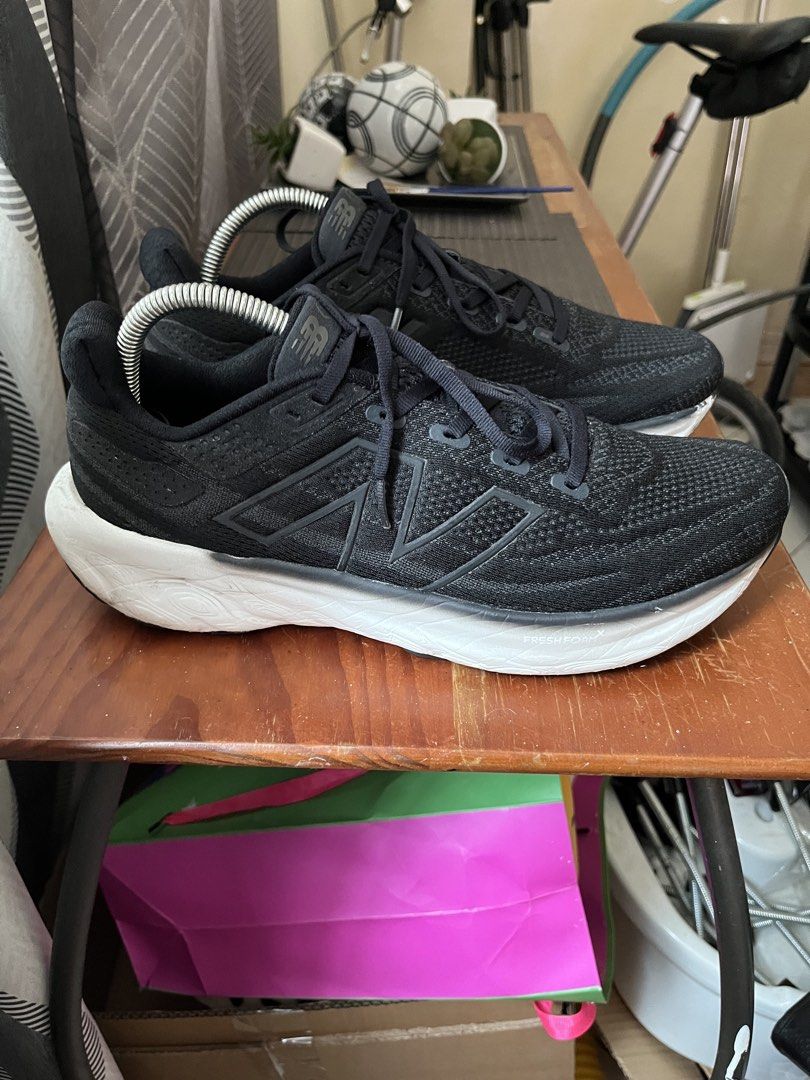 NB Fresh foam 1080 v13 (Category: Sneakers) located in Las Pinas. Submitted by deepsouthe (Listing ID 1460938732, Image 2). Description: NB Fresh foam 1080 v13 M9, 8.5uk, 42eu, 27cm Well used yet in good condition Php2,500 plus sf Las Pinas area.