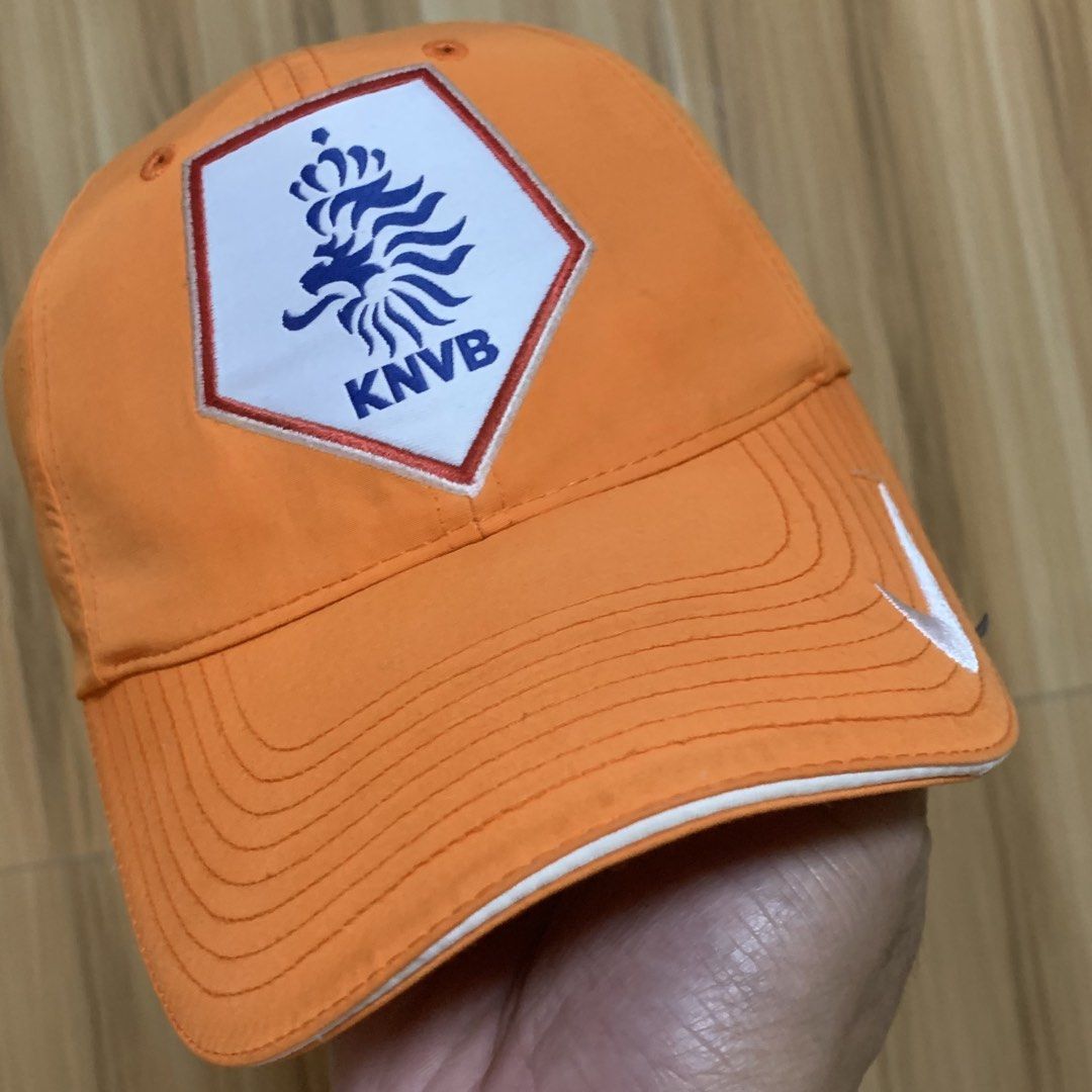 NETHERLANDS EURO 2008 STRAPBACK DADHAT (Category: Caps & Hats) located in Rodriguez. Submitted by horti._ (Listing ID 1461081719, Image 2). Description: PS. BAWAL SA MASELAN ‼️ NETHERLANDS EURO 2008 STRAPBACK DADHAT BRAND: NIKE SIZE: ADULT OSFA GOOD CONDITION COLORATE: 9/10 OVERALL **SOME STAINS ON STRAP | MINIMAL FADING** 🔥 MINE: 350 +SF (NON-NEGOTIABLE)‼️ ❌ NO COP/COD ON ITEM ❌ 📍 LOCATION: MONTALBAN, RIZAL 📍 PRIMARY COURIER: J&T 📍 MOP: GOTY