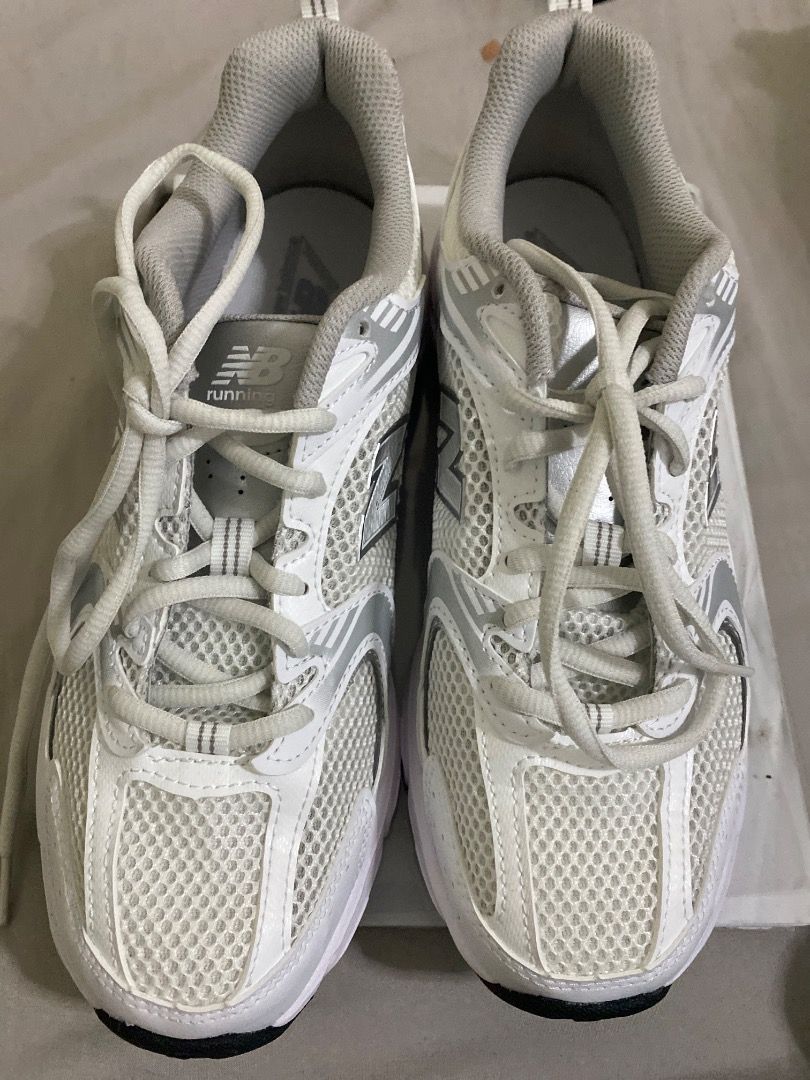 New balance 530 (Category: Sneakers) located in Manila. Submitted by katedeee (Listing ID 1461028590, Image 1). Description: Brand new NEW BALANCE CM 25.5 RFS WRONG SIZE .