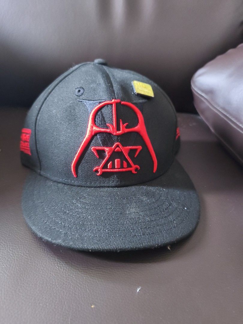 New Era Darth Vader Cap 59Fifty 7 3/8 (Category: Caps & Hats) located in Muntinlupa City. Submitted by silent_mute (Listing ID 1460991793, Image 1). Description: Gcash/BPI.