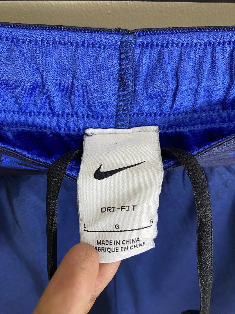 Nike (Category: Activewear) located in Cebu City. Submitted by cjakosalem02 (Listing ID 1461108952, Image 3). Description: .