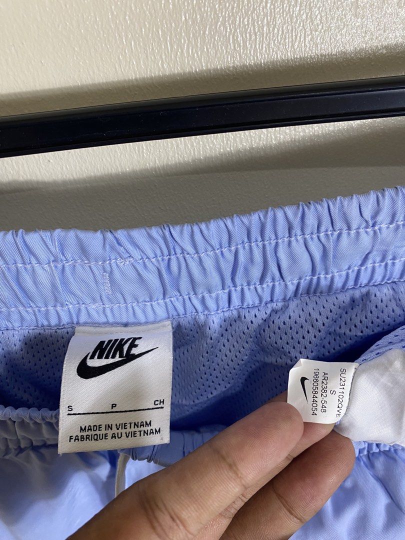Nike (Category: Activewear) located in Cebu City. Submitted by cjakosalem02 (Listing ID 1461108983, Image 3). Description: .